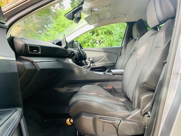 Used Peugeot 3008 2021 for sale - 75658943: Photo 45