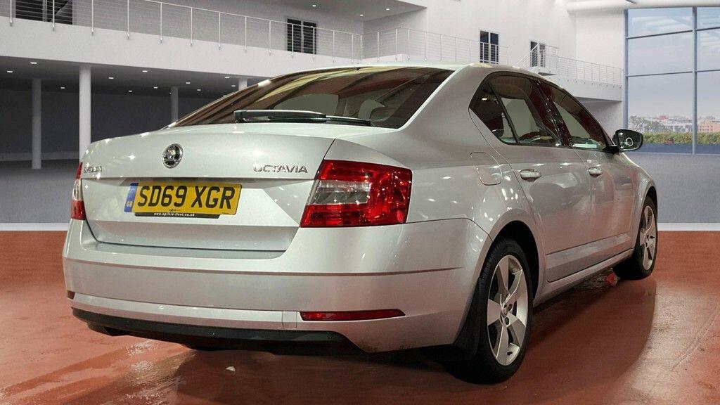 Used Skoda Octavia 2019 for sale - 77559097: Photo 4