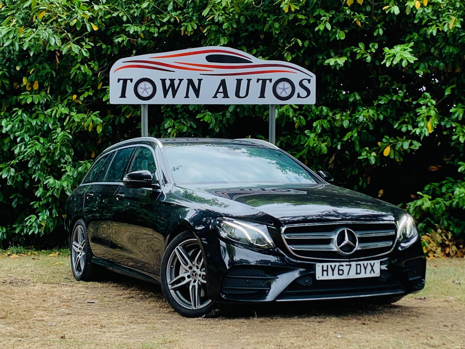 Used Mercedes-Benz E-Class 2017 for sale - 76042264: Photo 4