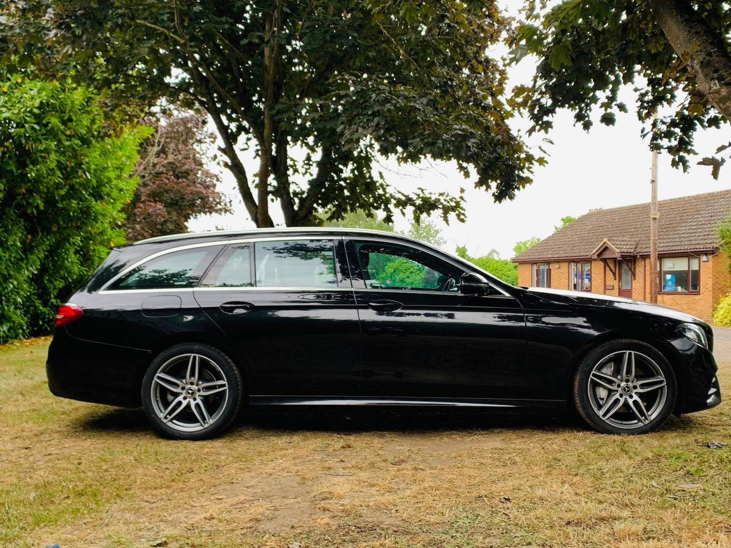 Used Mercedes-Benz E-Class 2017 for sale - 76042264: Photo 49