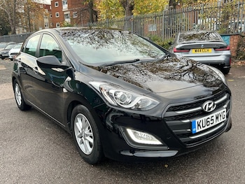 Used Hyundai i30 2015 for sale - 76996922: Photo