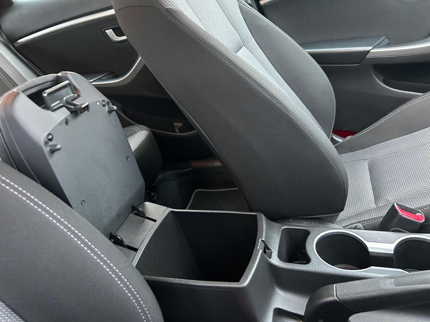 Used Hyundai i30 for sale - 76996922: Photo 36