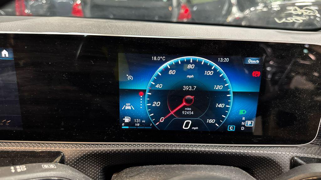 Used Mercedes-Benz A-Class 2018 for sale - 76993875: Photo 9