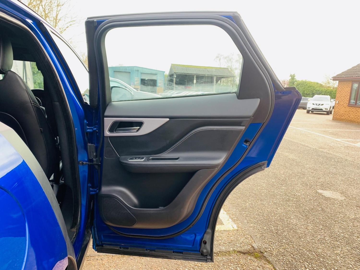 Used Jaguar F-Pace 2018 for sale - 77559848: Photo 30