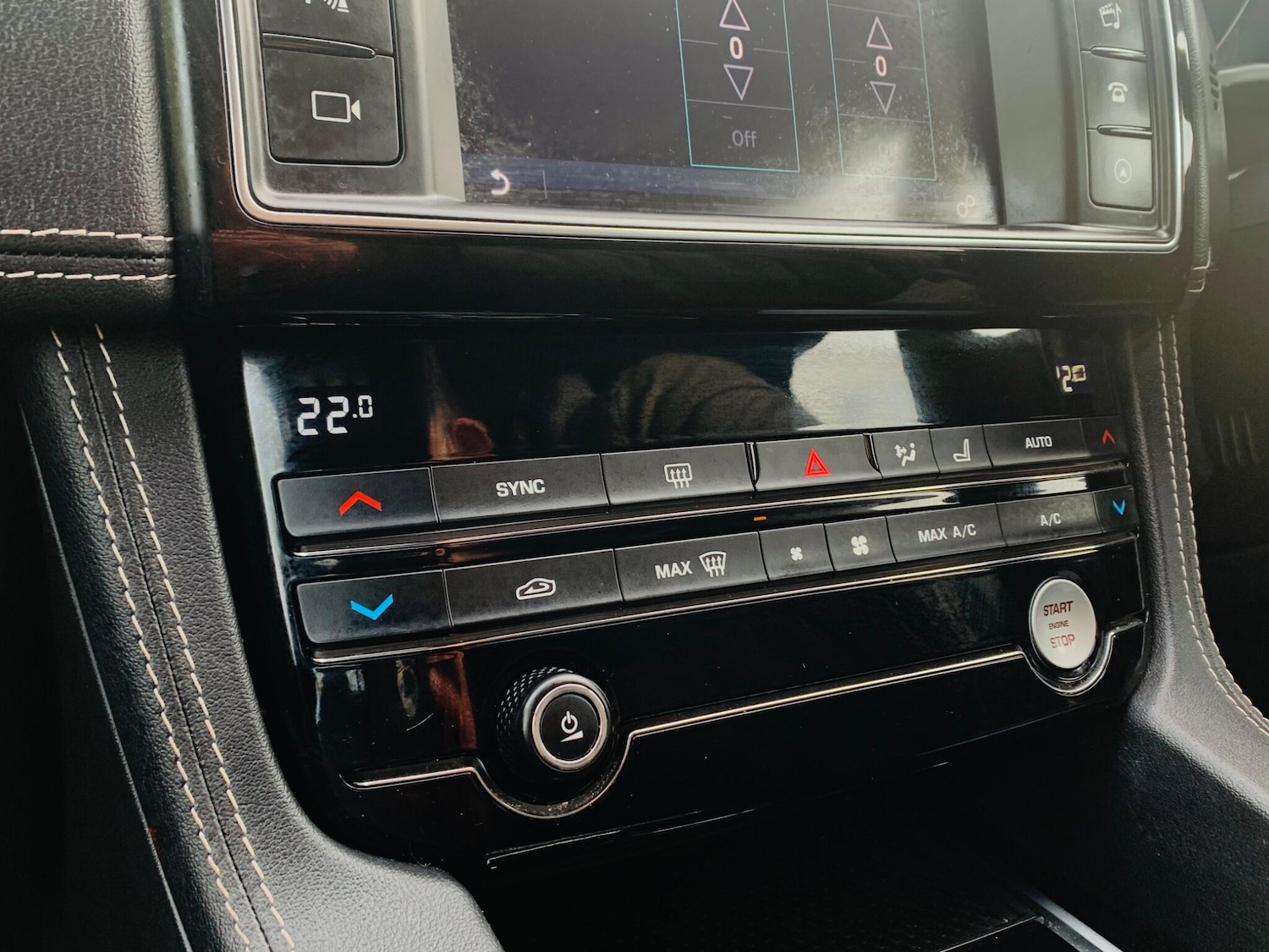 Used Jaguar F-Pace 2018 for sale - 77559848: Photo 36