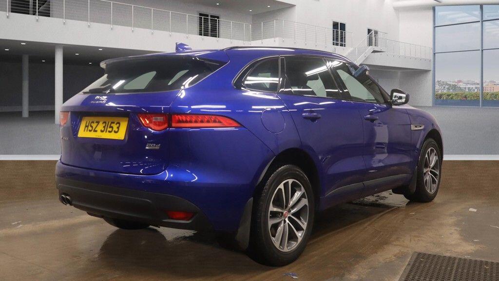Used Jaguar F-Pace 2018 for sale - 77559848: Photo 4