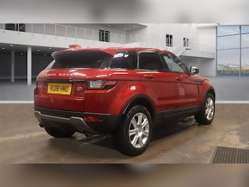 Used Land Rover Range Rover Evoque 2018 for sale - 78364000: Photo