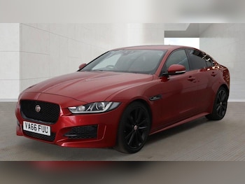 Used Jaguar XE 2017 for sale - 78517561: Photo