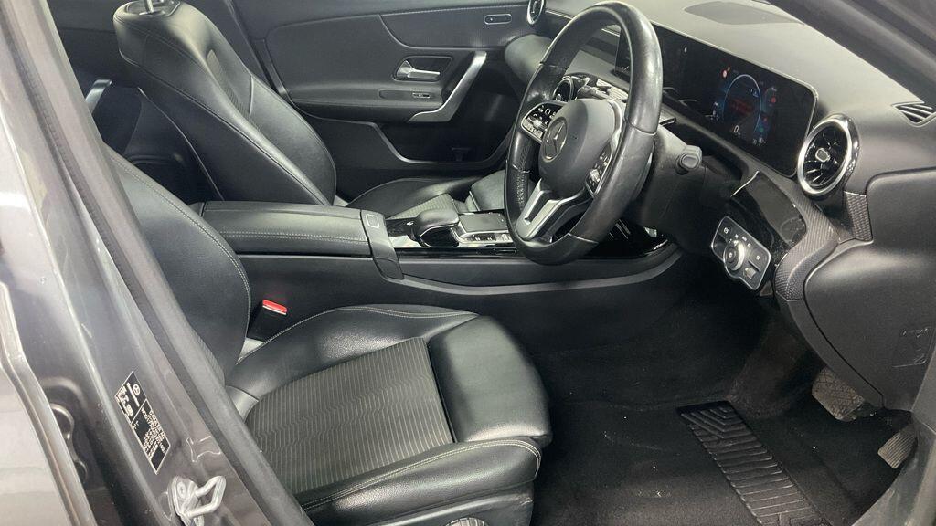 Used Mercedes-Benz A-Class 2018 for sale - 76994896: Photo 8