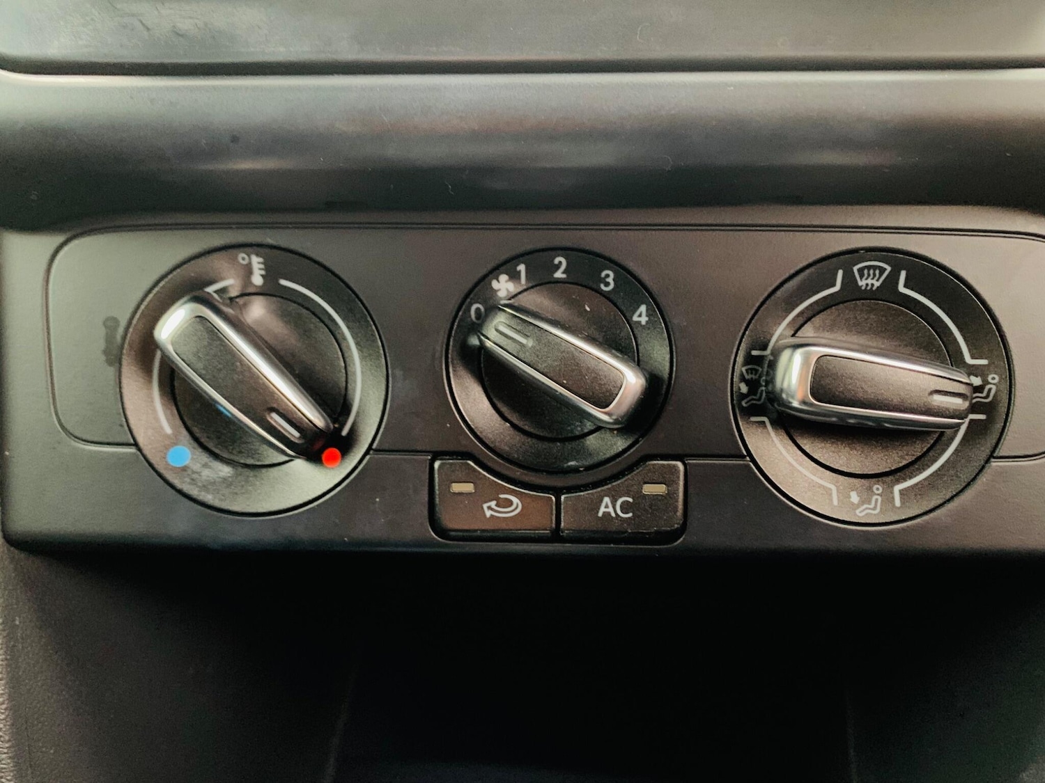 Used Volkswagen Polo 2025 for sale - 76408932: Photo 15