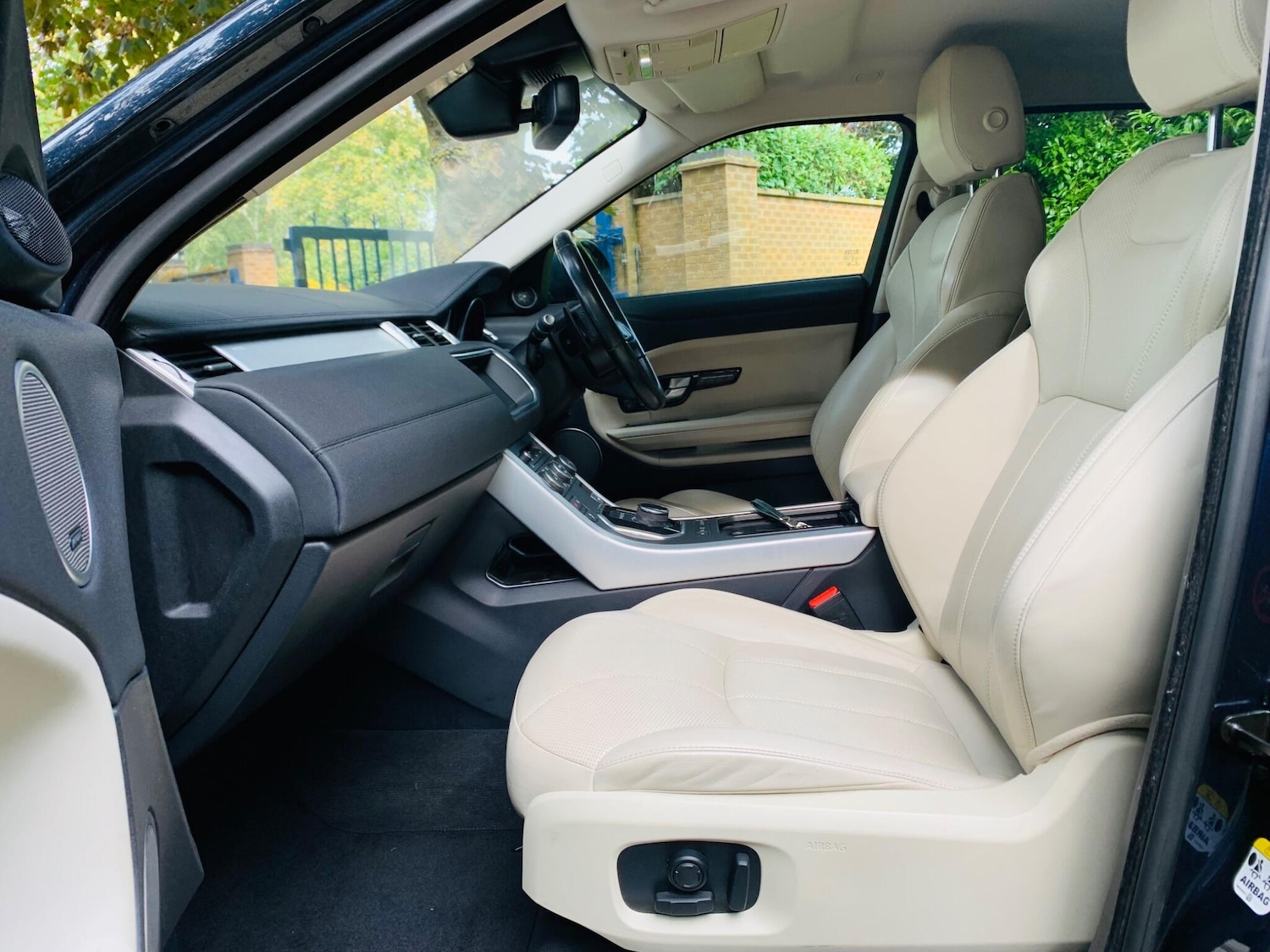 Used Land Rover Range Rover Evoque 2016 for sale - 75810346: Photo 48