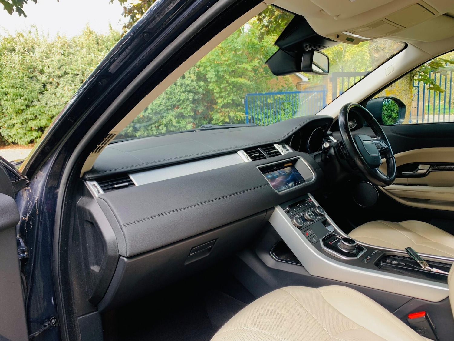 Used Land Rover Range Rover Evoque 2016 for sale - 75810346: Photo 49