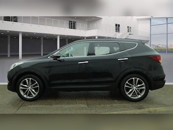 Used Hyundai Santa Fe 2016 for sale - 78128072: Photo