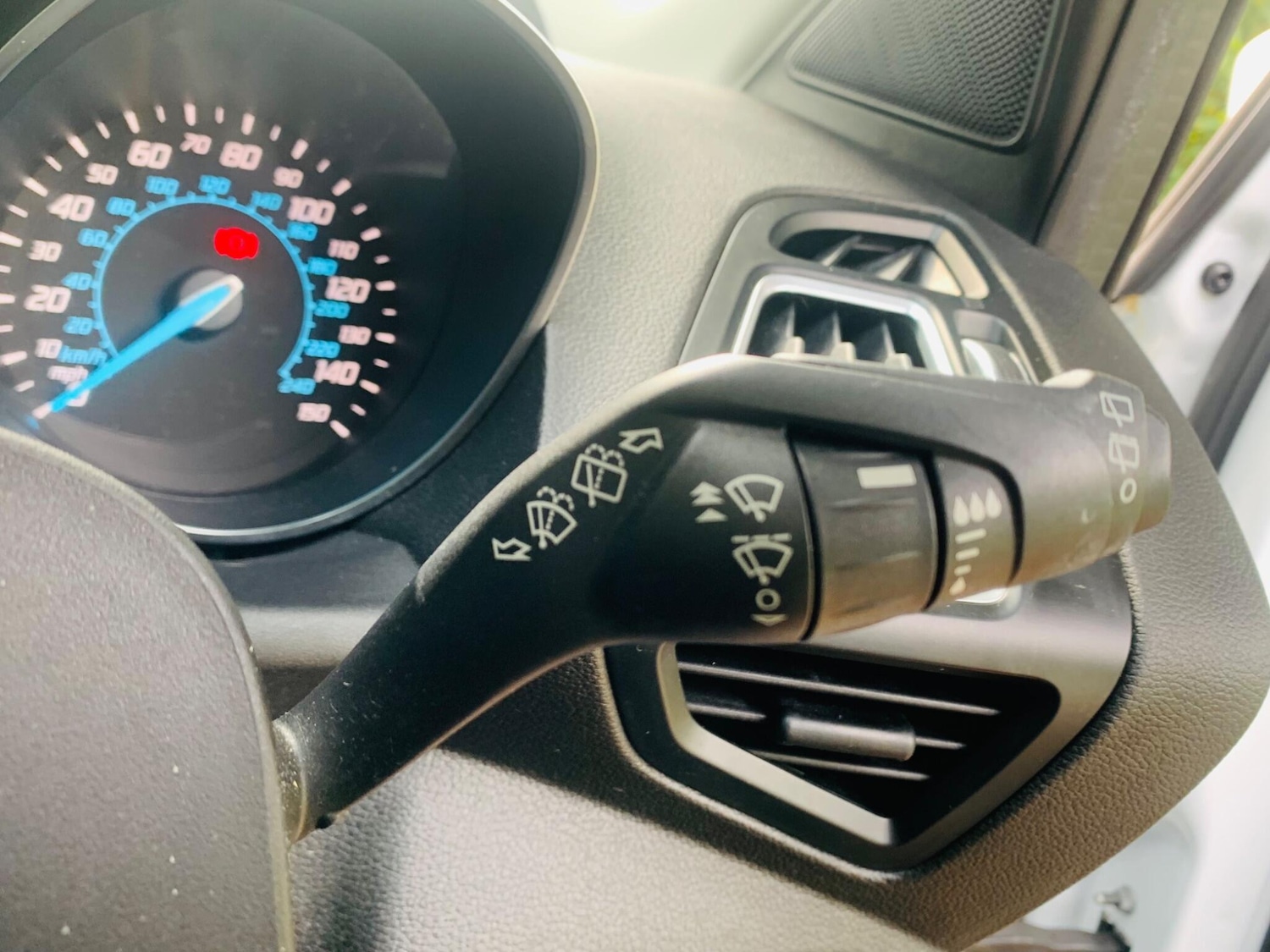 Used Ford Kuga 2016 for sale - 76094262: Photo 28