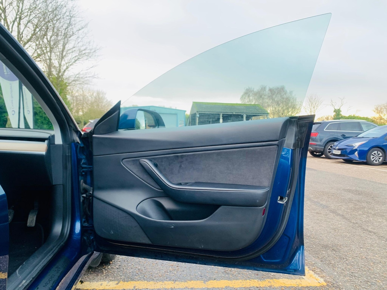 Used Tesla Model 3 2020 for sale - 77074369: Photo 18