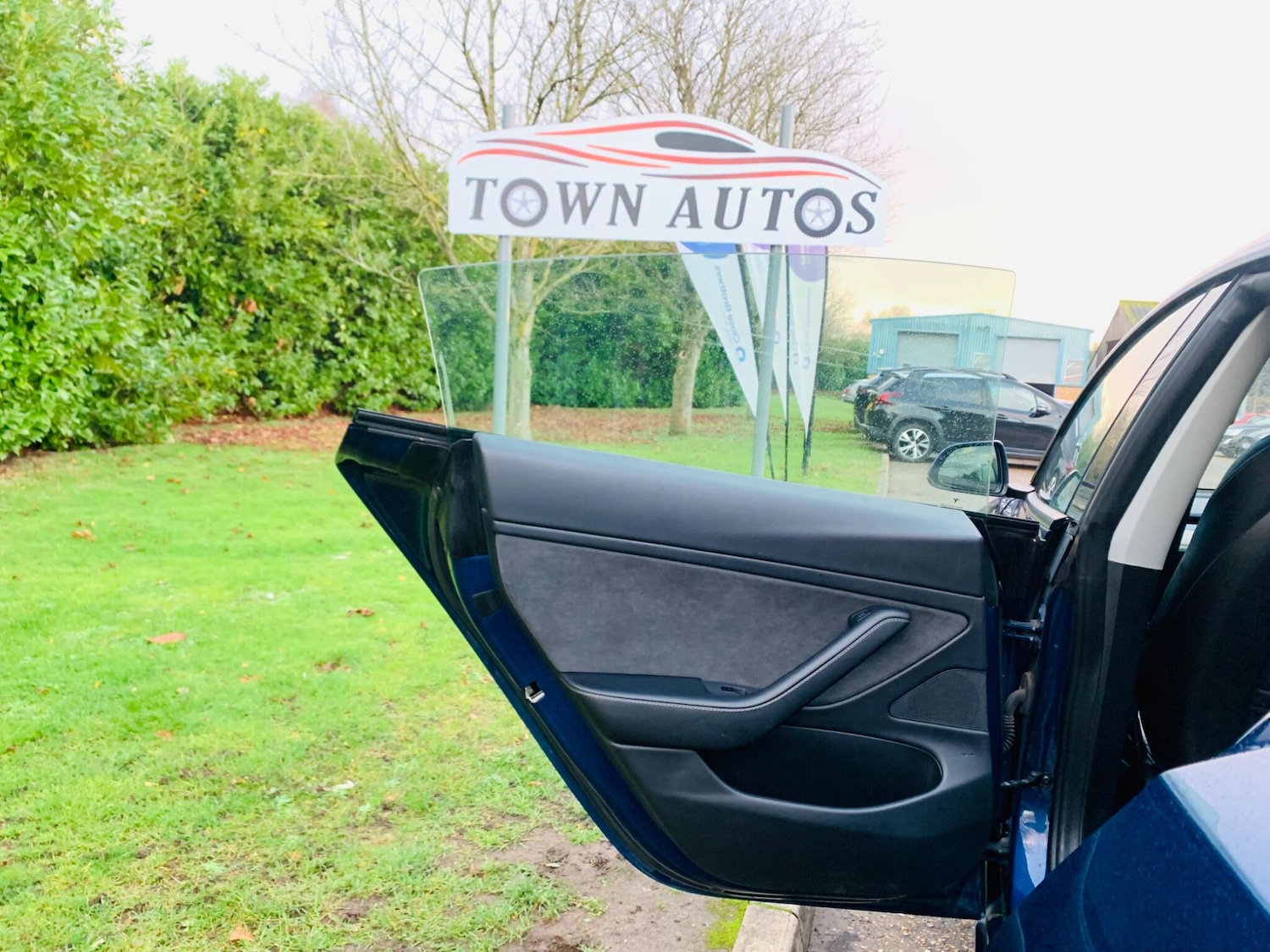 Used Tesla Model 3 2020 for sale - 77074369: Photo 20