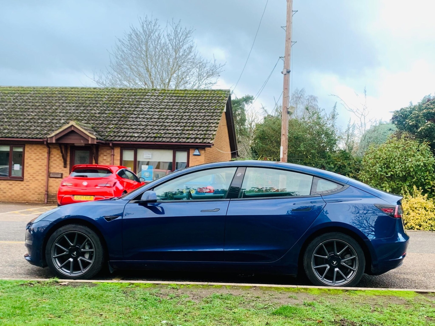 Used Tesla Model 3 2020 for sale - 77074369: Photo 8