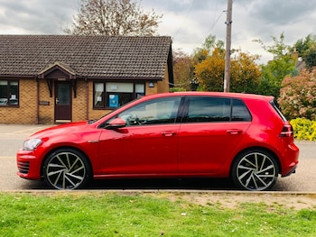 Used Volkswagen Golf 2015 for sale - 78363930: Photo