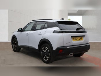 Used Peugeot 2008 2024 for sale - 79026137: Photo