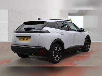 Used Peugeot 2008 2024 for sale - 79026137: Photo