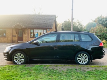 Used Volkswagen Golf 2014 for sale - 78363986: Photo