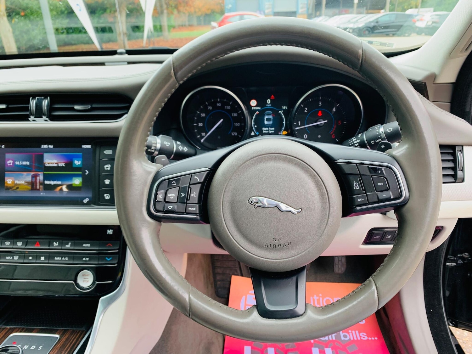 Used Jaguar XF 2015 for sale - 77163395: Photo 15