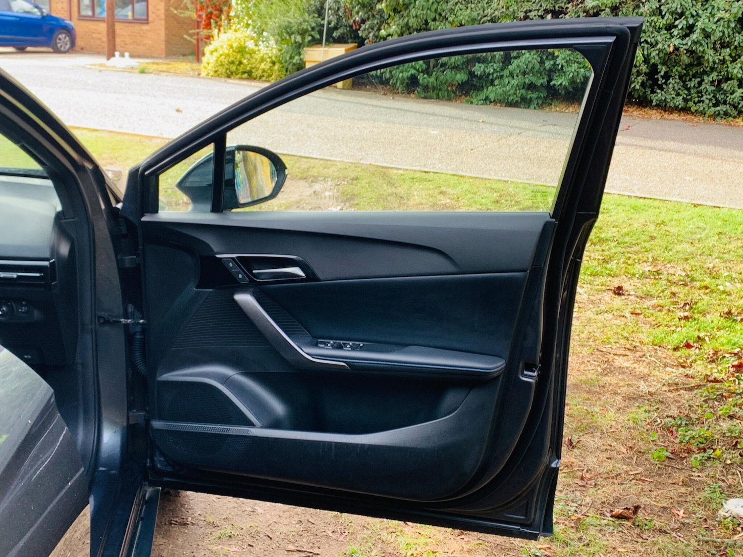 Used MG MG4 2024 for sale - 76167175: Photo 12