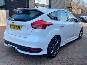 Used Ford Focus 2016 for sale - 78363985: Photo