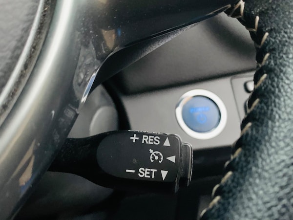 Used Toyota Yaris 2015 for sale - 76294874: Photo 15