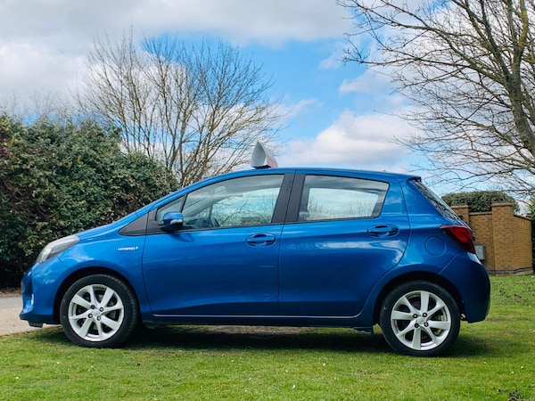 Used Toyota Yaris 2015 for sale - 76294874: Photo 8