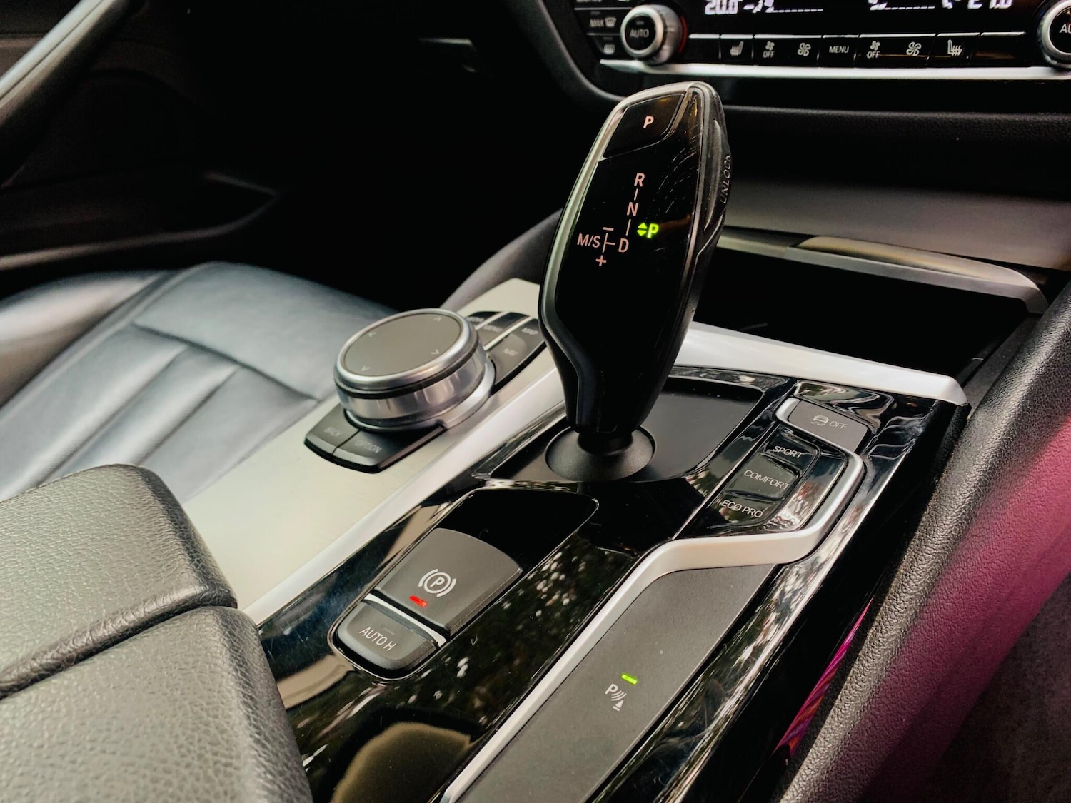 Used BMW 5 Series 2017 for sale - 76988442: Photo 28