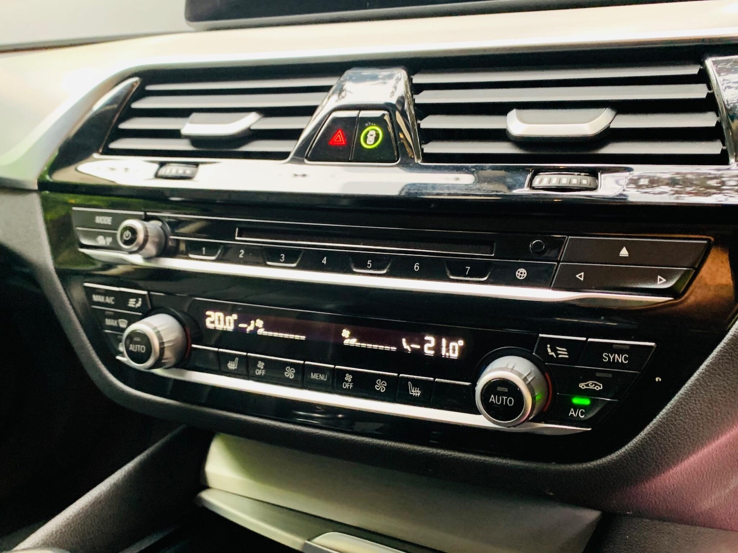 Used BMW 5 Series 2017 for sale - 76988442: Photo 33