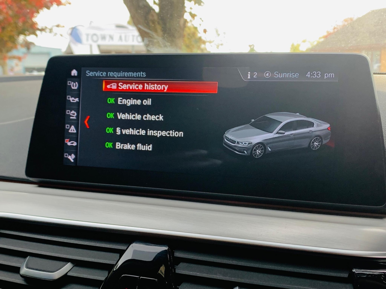 Used BMW 5 Series 2017 for sale - 76988442: Photo 40