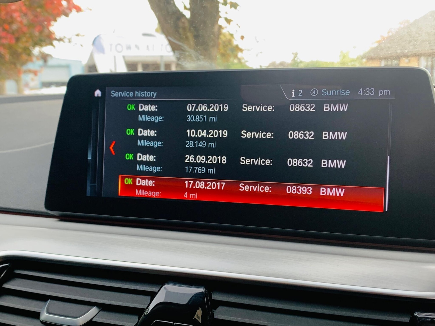 Used BMW 5 Series 2017 for sale - 76988442: Photo 43