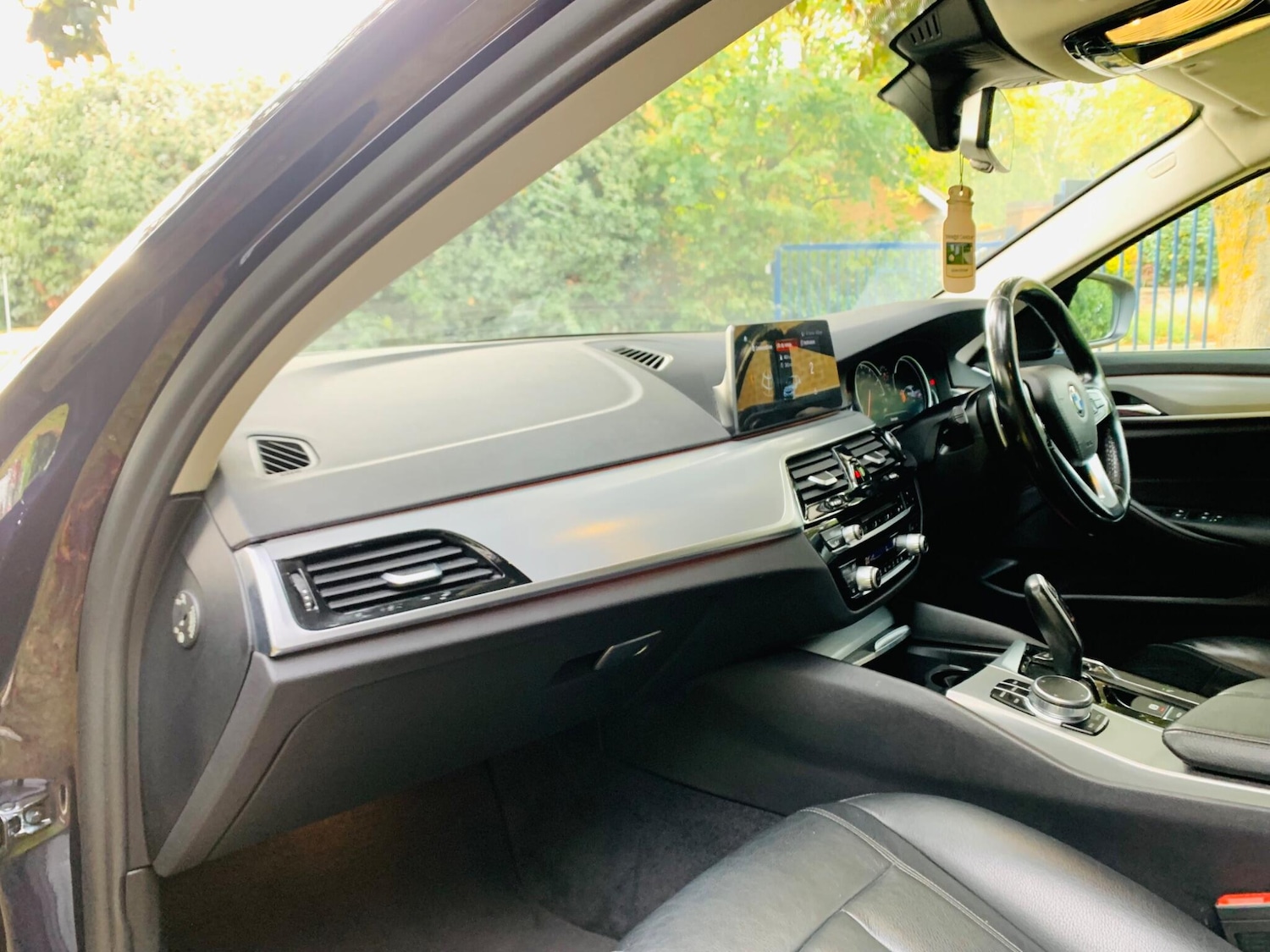 Used BMW 5 Series 2017 for sale - 76988442: Photo 60