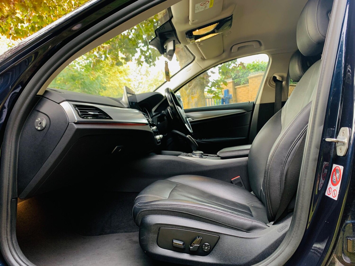 Used BMW 5 Series 2017 for sale - 76988442: Photo 61