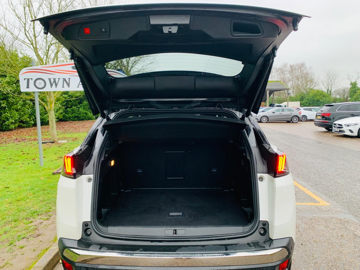 Used Peugeot 3008 2022 for sale - 77290589: Photo 28