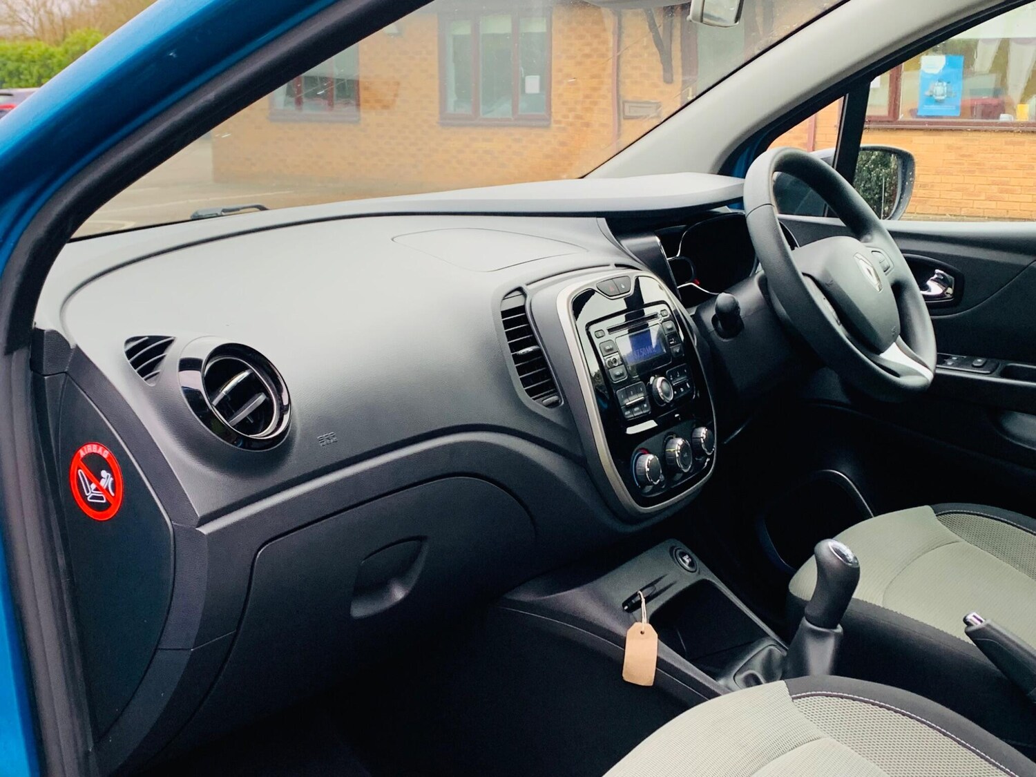 Used Renault Captur 2017 for sale - 77291257: Photo 29