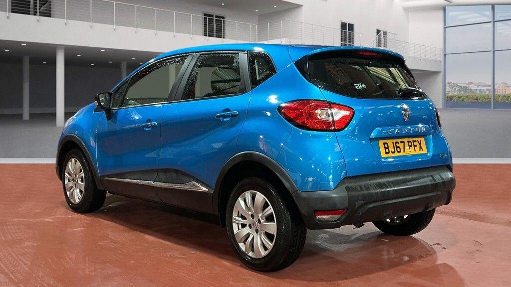 Used Renault Captur 2017 for sale - 77291257: Photo 3