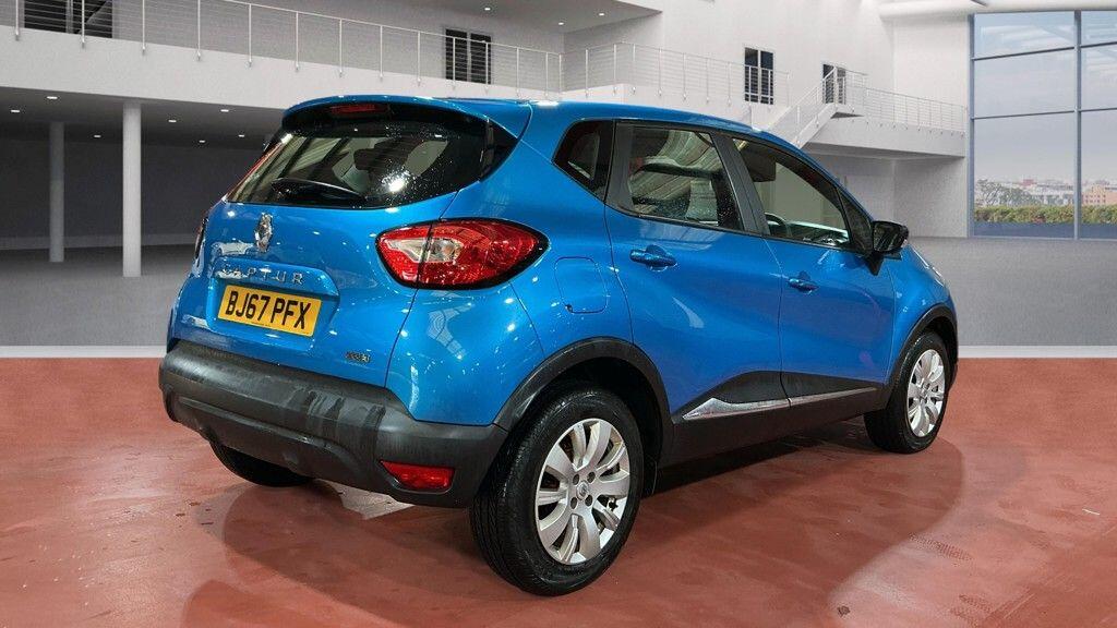 Used Renault Captur 2017 for sale - 77291257: Photo 4