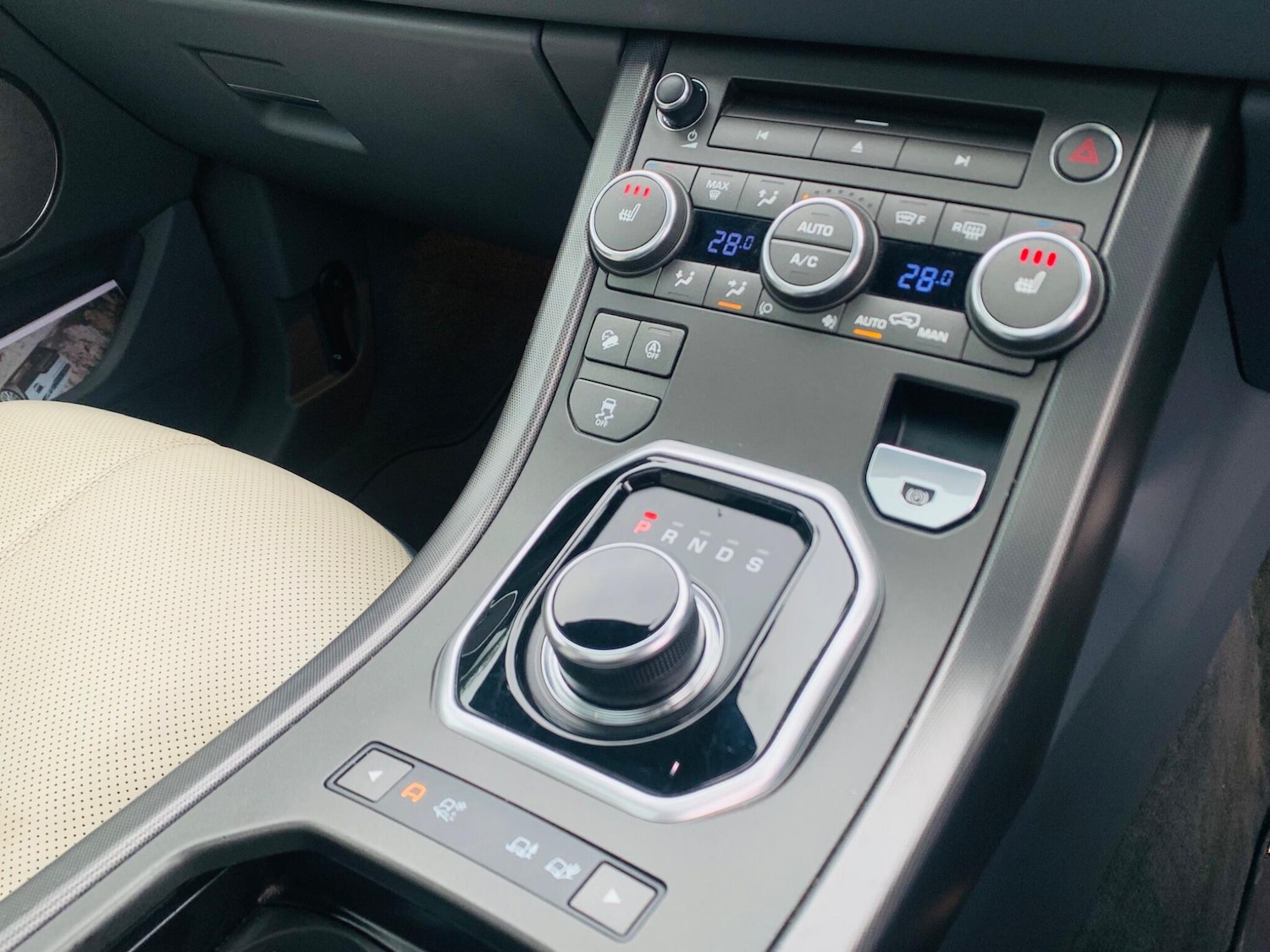 Used Land Rover Range Rover Evoque 2018 for sale - 76744834: Photo 29