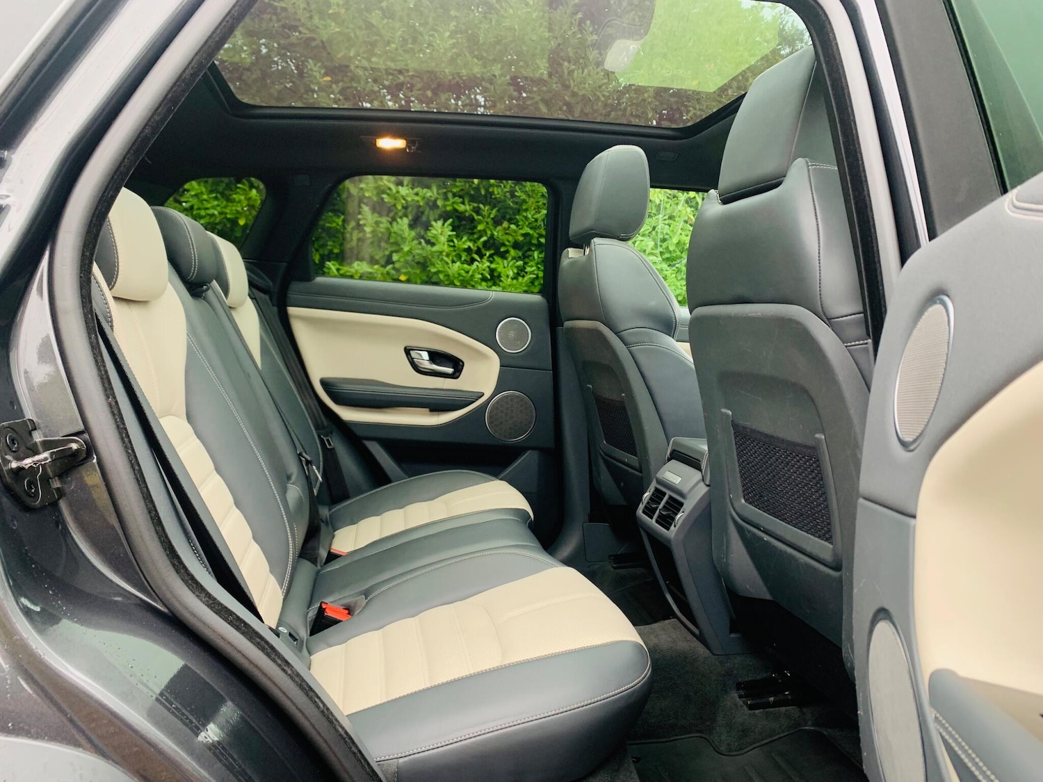 Used Land Rover Range Rover Evoque 2018 for sale - 76744834: Photo 43