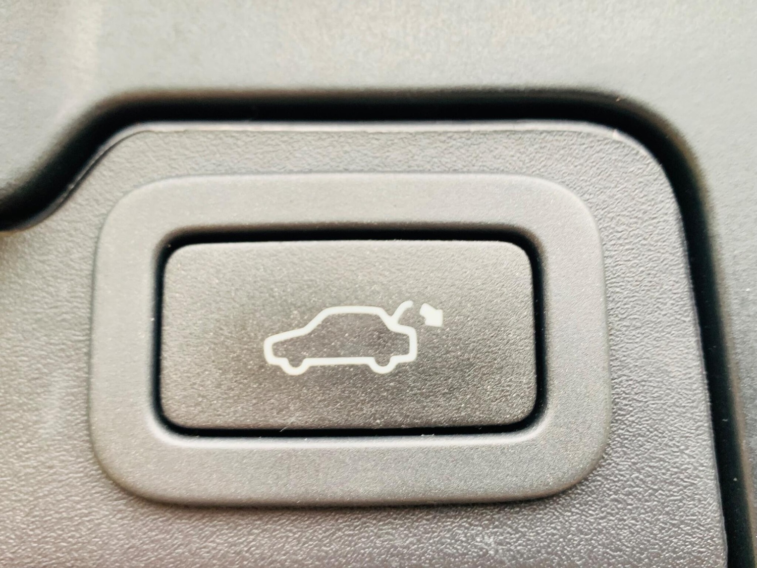 Used Land Rover Range Rover Evoque 2018 for sale - 76744834: Photo 47