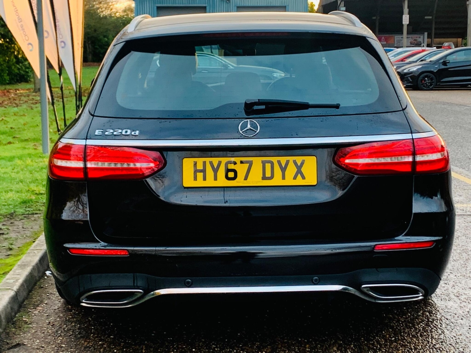 Used Mercedes-Benz E Class 2017 for sale - 76855960: Photo 39