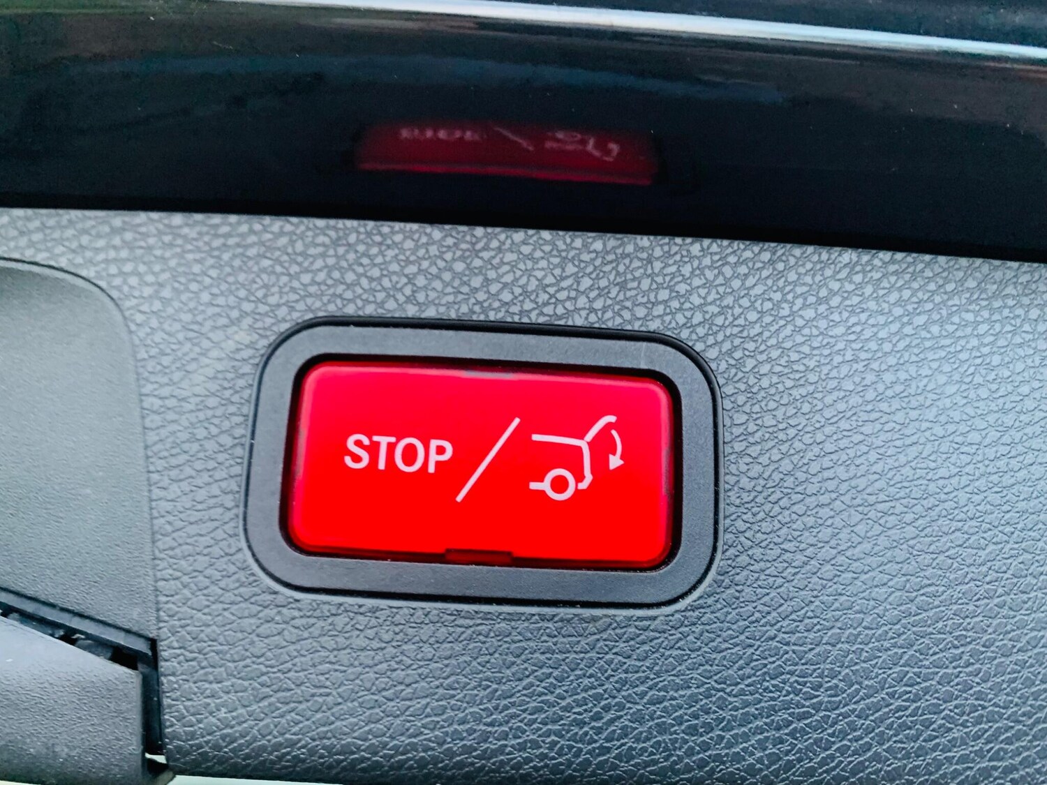 Used Mercedes-Benz E Class 2017 for sale - 76855960: Photo 41