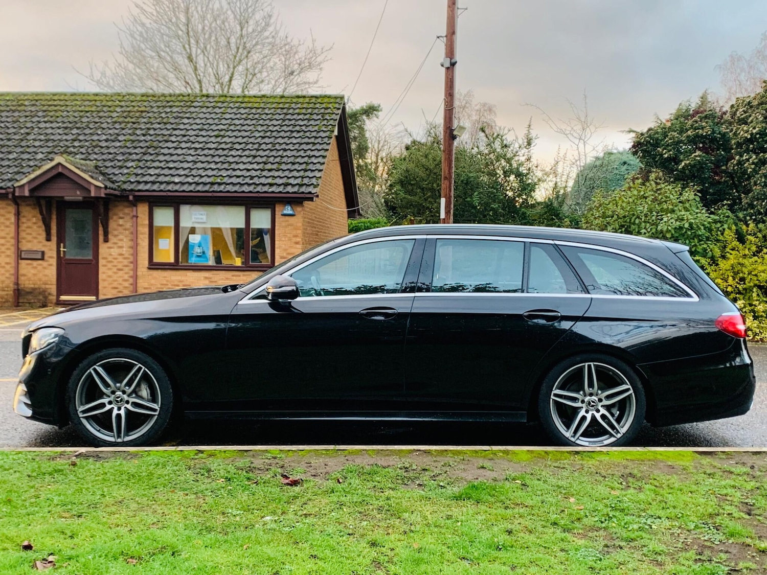 Used Mercedes-Benz E Class 2017 for sale - 76855960: Photo 47