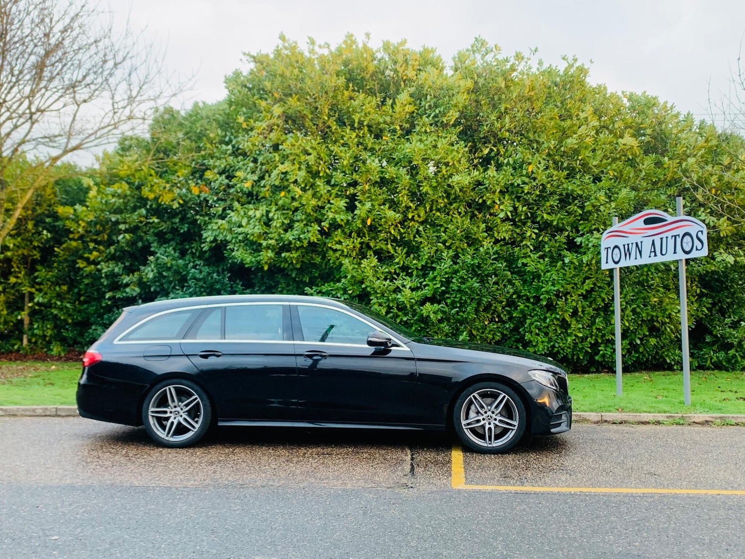 Used Mercedes-Benz E Class 2017 for sale - 76855960: Photo 7