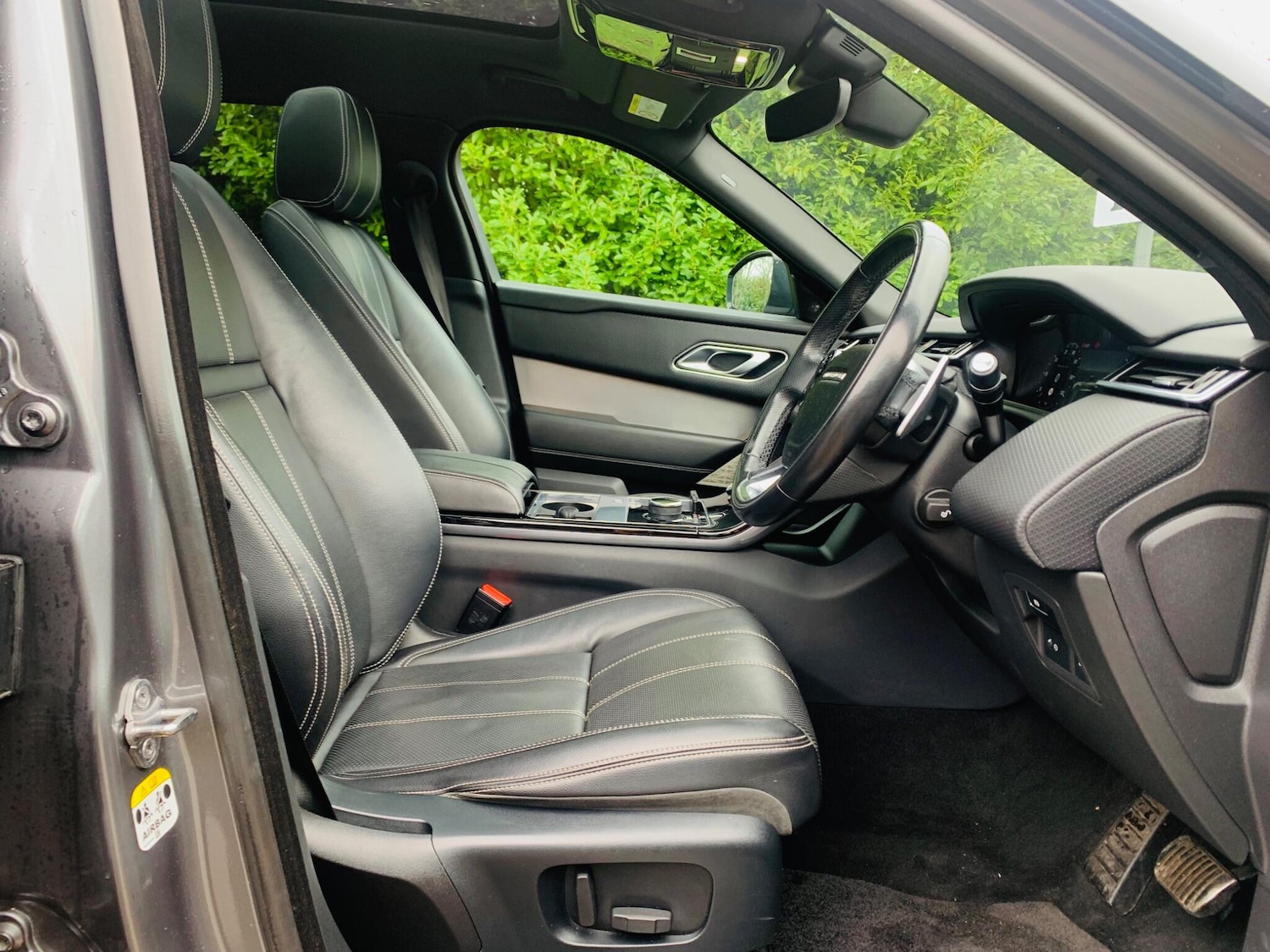 Used Land Rover Range Rover Velar 2018 for sale - 76994672: Photo 13