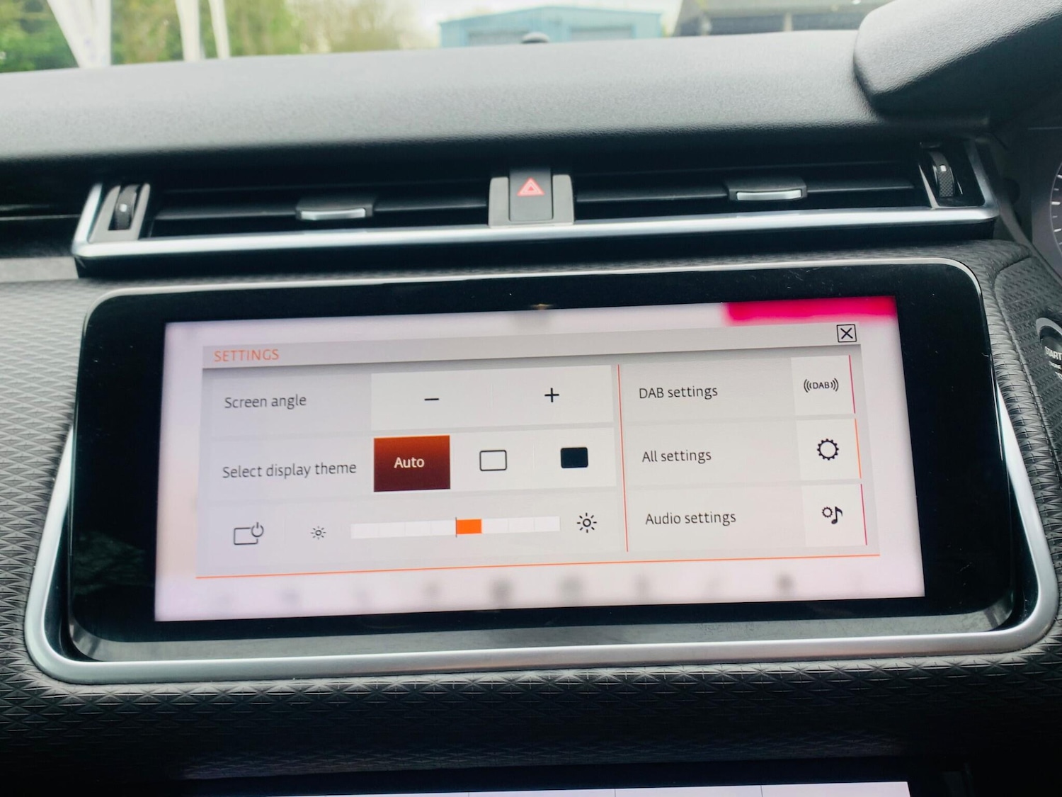 Used Land Rover Range Rover Velar 2018 for sale - 76994672: Photo 32