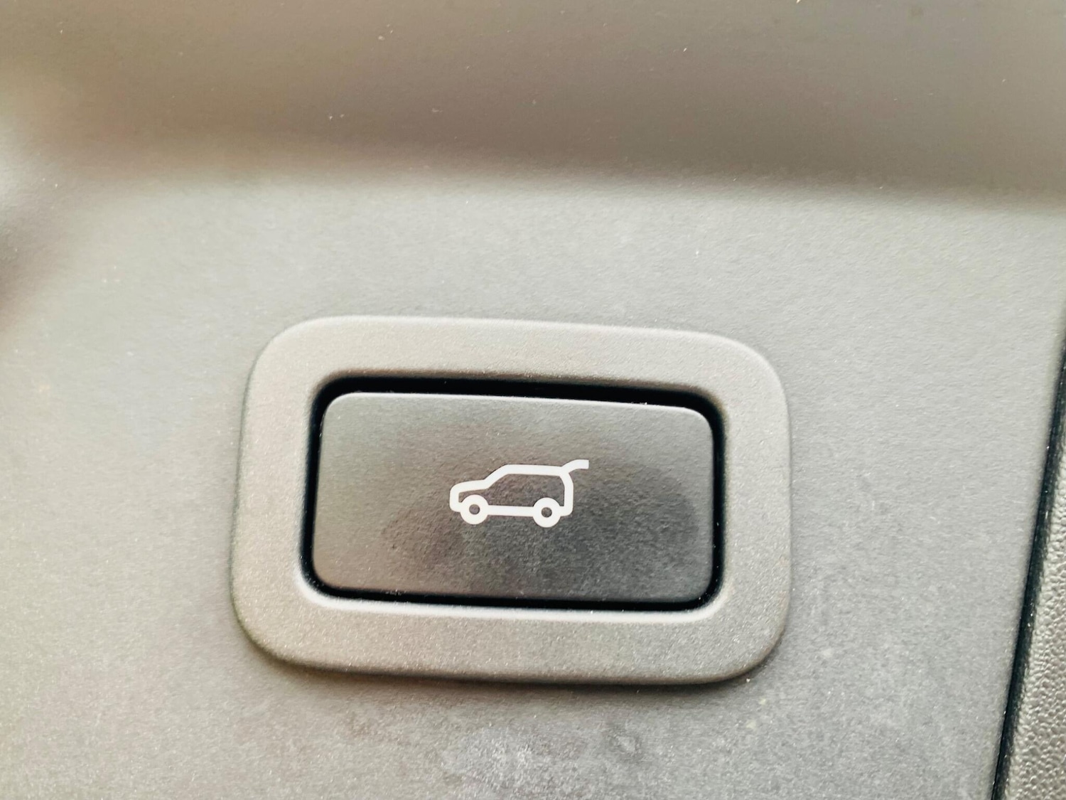 Used Land Rover Range Rover Velar 2018 for sale - 76994672: Photo 41